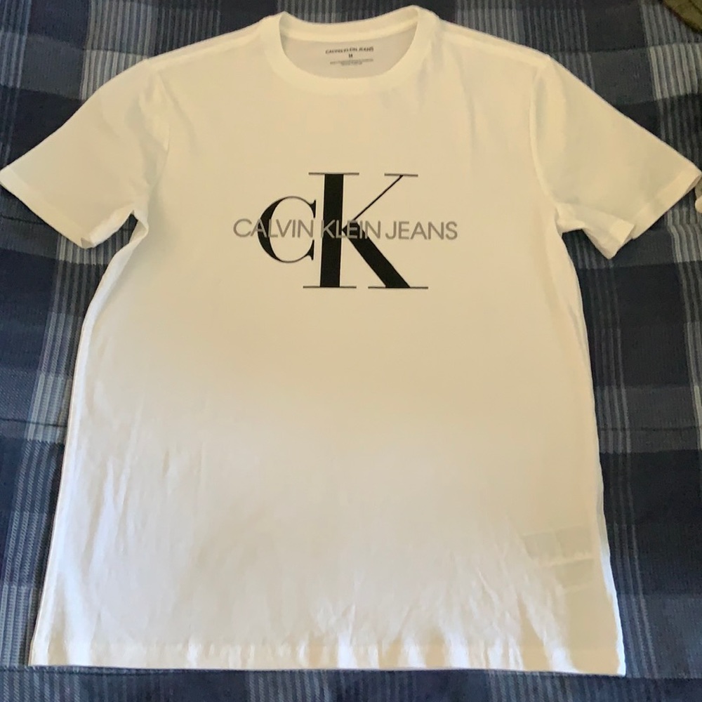 Calvin Klein ck t shirt sz m nwot